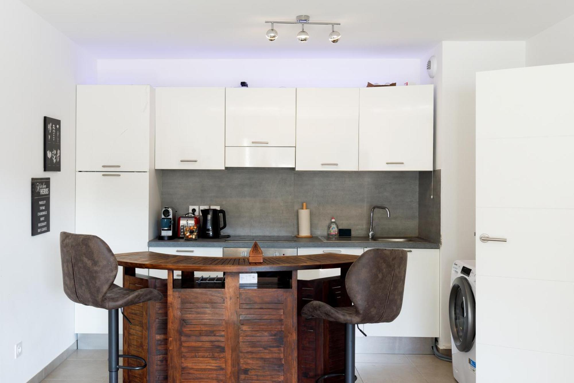 Lovely 2 Bedroom Condo With Pool Vallauris Extérieur photo